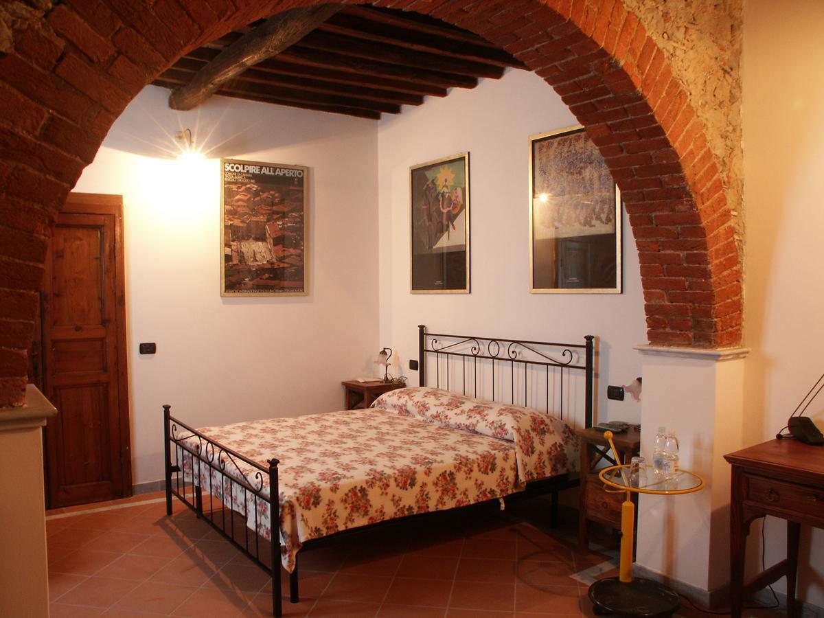 Galleria Ars Apua Bed & Breakfast Карара Екстериор снимка